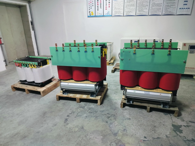 禄丰KS11-1000KVA矿用变压器